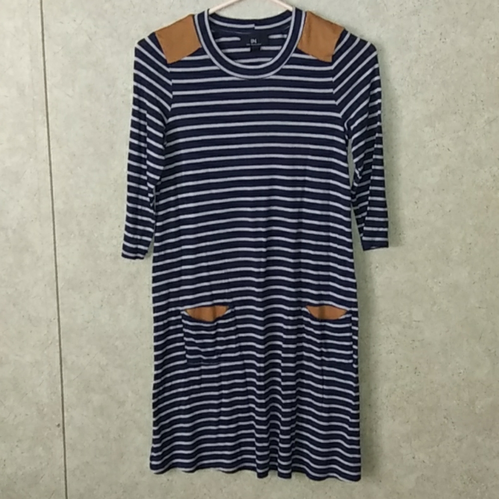 Small Blue and silver short sleeve dress